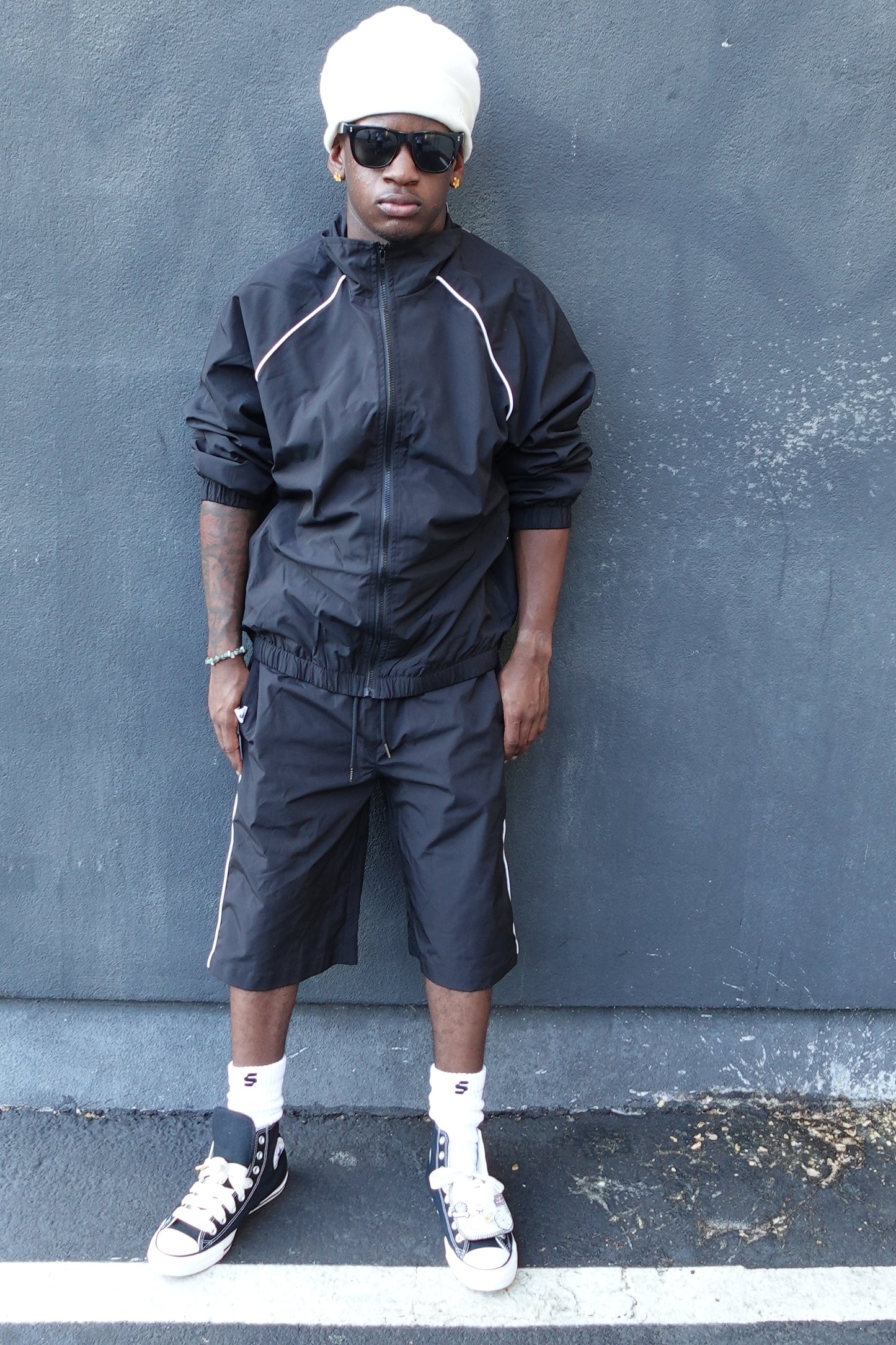 BLACK TRACK SHORTS